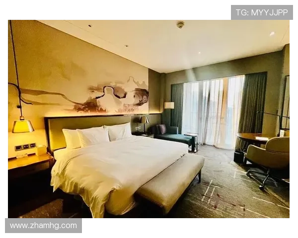 澳门新巴黎人酒店的豪华客房及其丰富的娱乐设施介绍